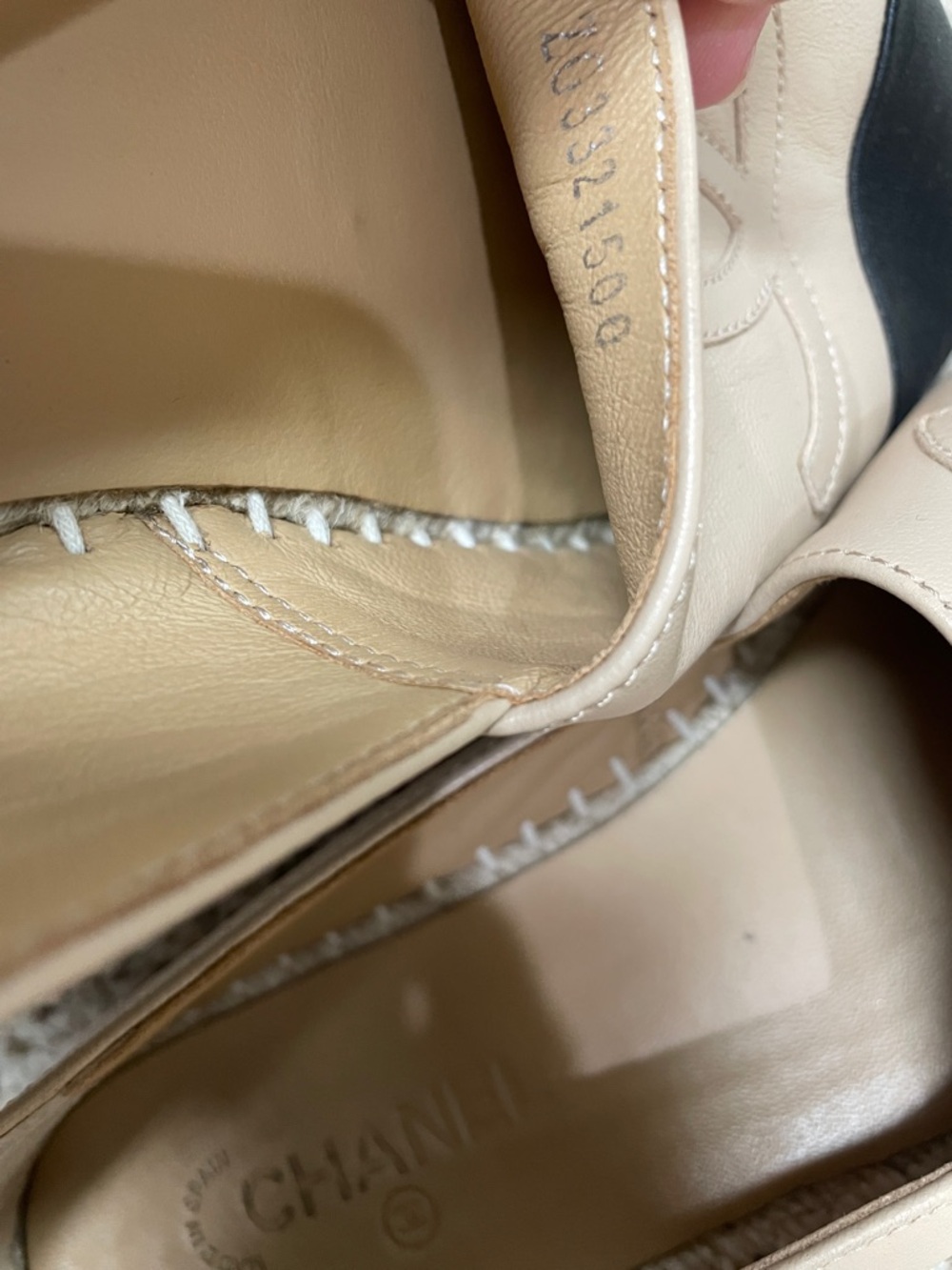 Espadrilles - Picture 3 of 3